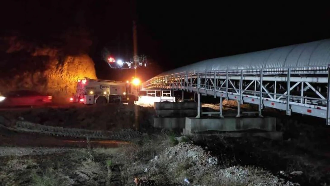 Soma'da orman yangınına havadan ve karadan müdahale sürüyor