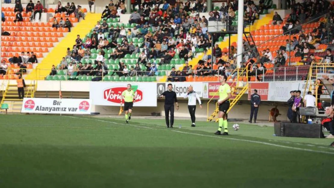 Spor Toto Süper Lig: A. Alanyaspor: 2 - Çaykur Rizespor: 1 (Maç sonucu)