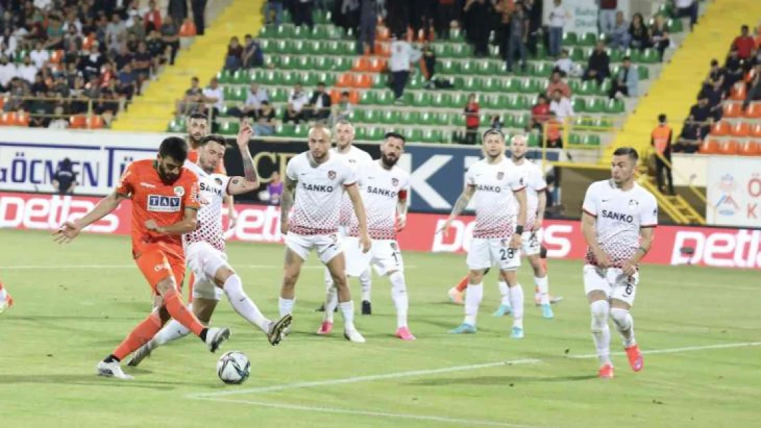 Spor Toto Süper Lig: Aytemiz Alanyaspor: 3 - Gaziantep FK: 0 (Maç sonucu)