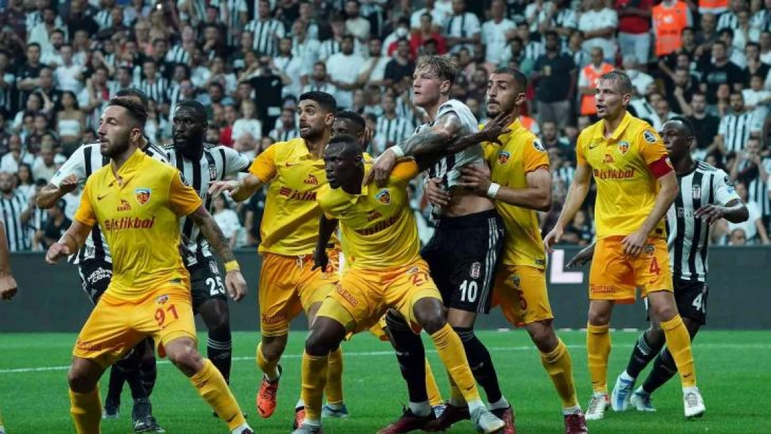 Spor Toto Süper Lig: Beşiktaş: 0 - Kayserispor: 0 (İlk yarı)