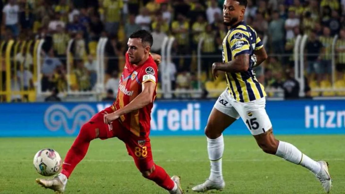 Spor Toto Süper Lig: Fenerbahçe: 1 - Kayserispor: 0 (İlk yarı)