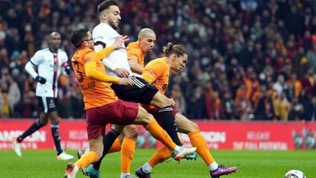 Spor Toto Süper Lig: Galatasaray: 0 - Beşiktaş: 0 (Maç devam ediyor)