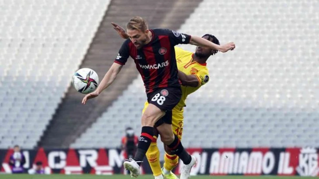 Spor Toto Süper Lig: Karagümrük: 1 - Göztepe: 0 (İlk yarı)