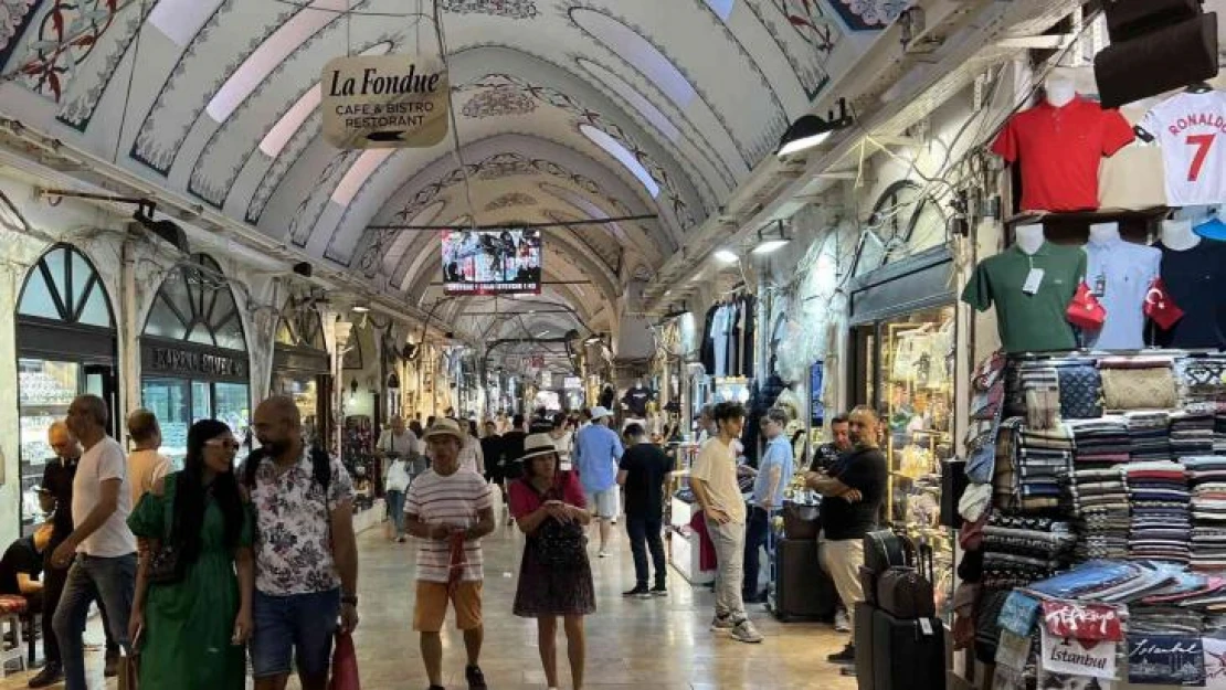 Suudi turistlerin gelmesi ile birlikte Kapalıçarşı'da ziyaret sayıları arttı