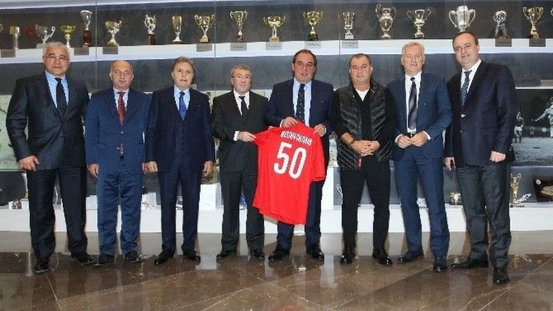 İstanbul  İl  Emniyet  Müdürü  Mustafa  Çalışkan  Tff'yi  Ziyaret  Etti