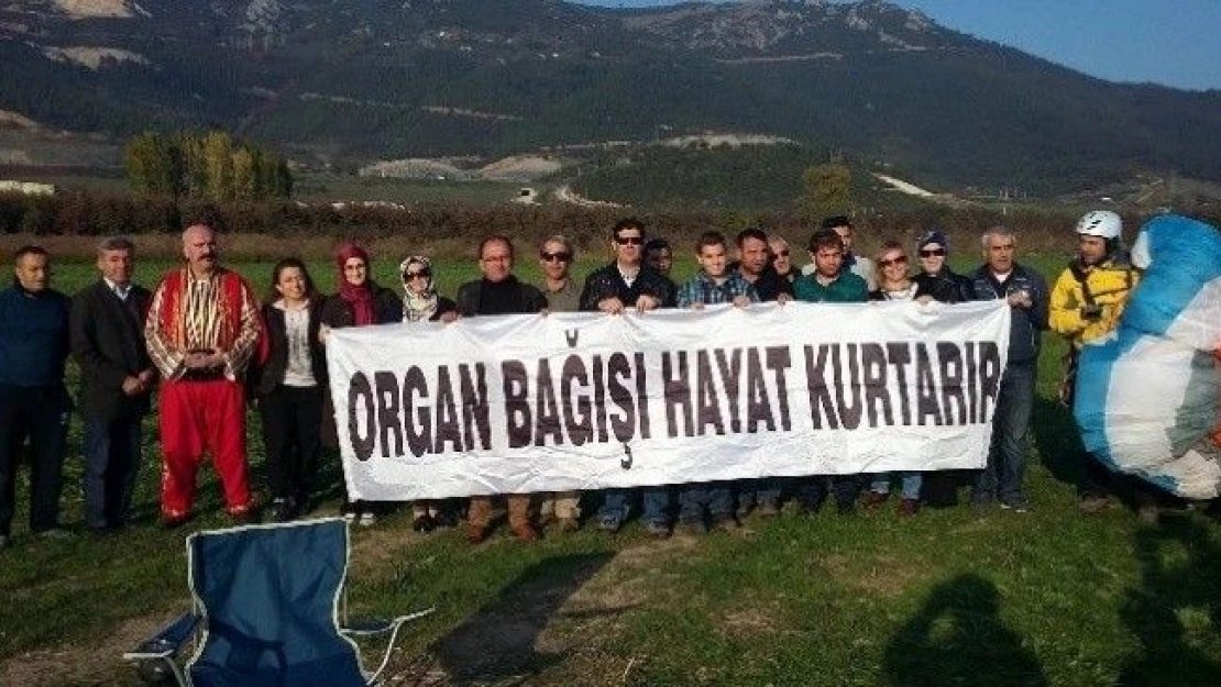 Organ  Bağışı  İçin  Gökyüzünde  Pankart  Açtılar