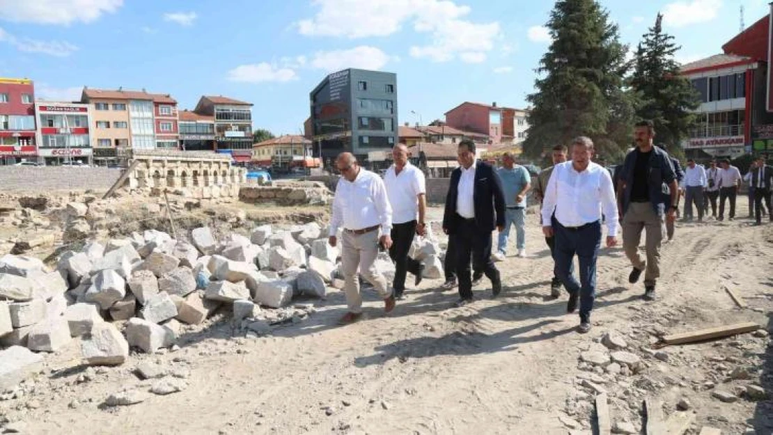 Tarihi Roma Hamamı'nda çevre düzenlemesi sürüyor