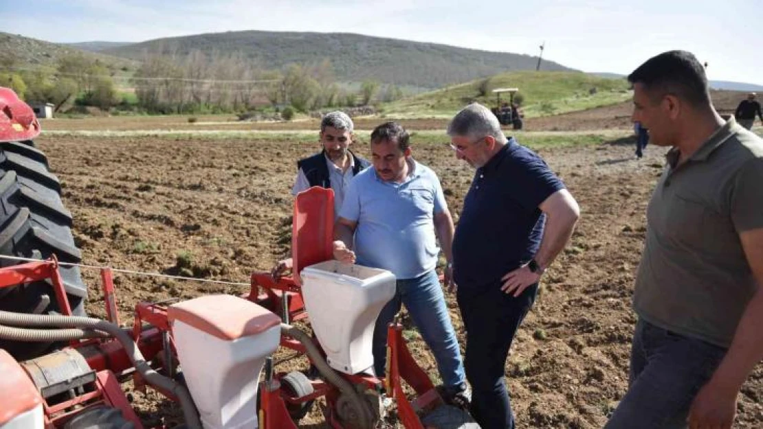 Tarımsal üretime kazandırılan araziler ihtiyaç sahiplerinin yüzünü güldürecek