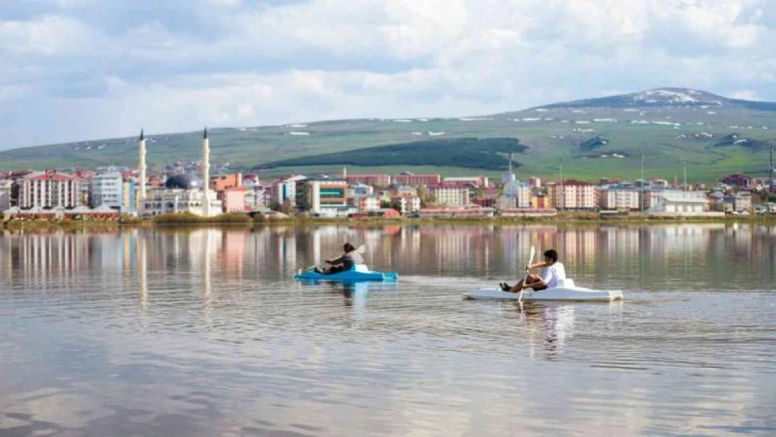 Taşan Kura Nehri'nde kano keyfi havadan görüntülendi