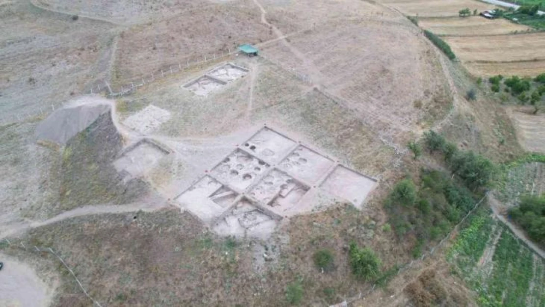 Tavşanlı Höyük'te kazılar 4 bin 200 yıl öncesine ışık tutuyor