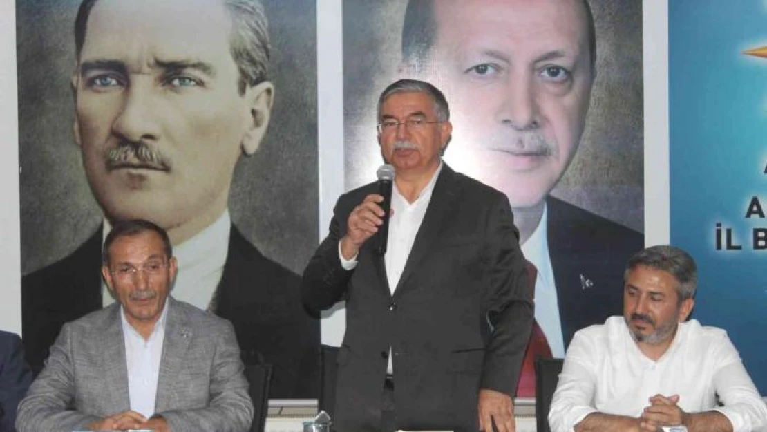 TBMM AK Parti Grup Başkanı Yılmaz: 'Türkiye'de ekonomik kriz yoktur'