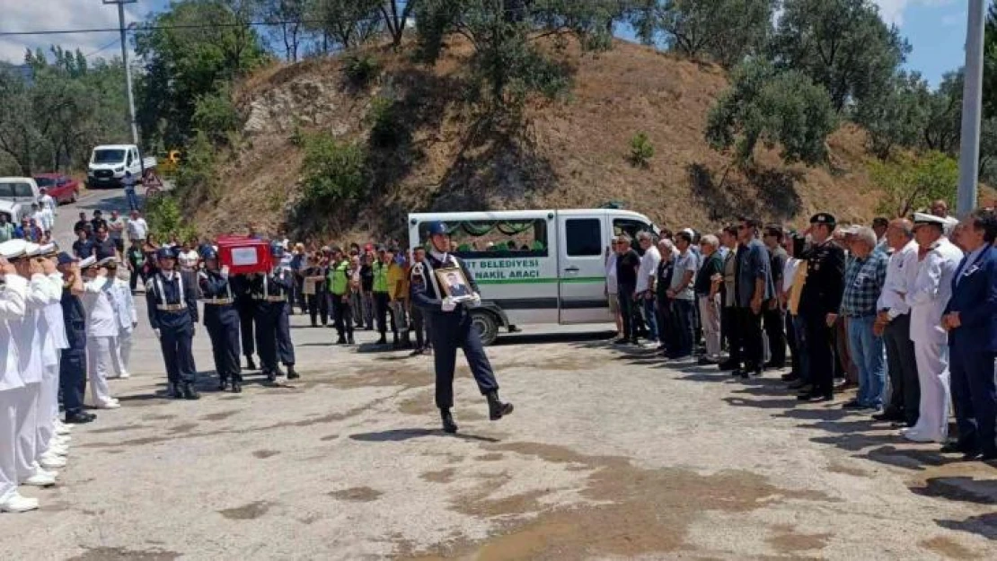 Teğmen Yıldız'a acı veda