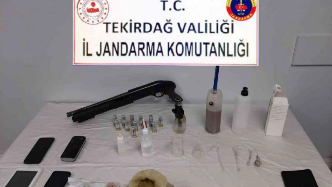 Tekirdağ'da evinde uyuşturucu üretip satan şahıs tutuklandı