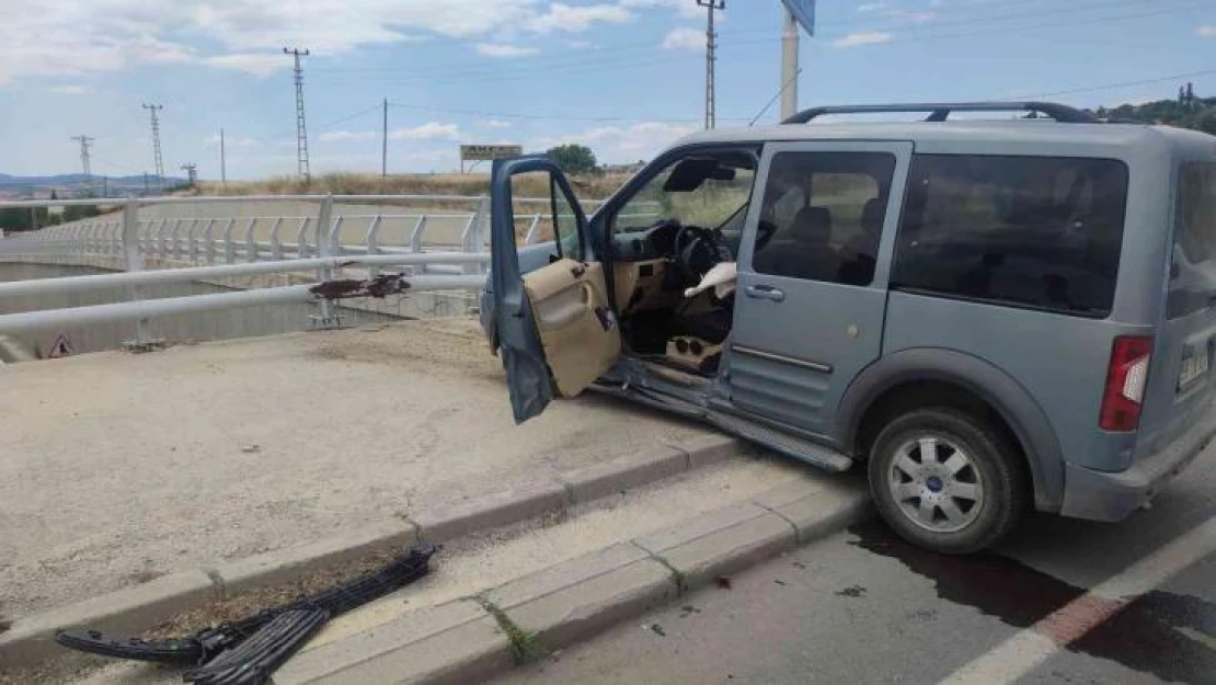 Tekirdağ'da kazada faciayı korkuluk demirleri engelledi: 1 yaralı