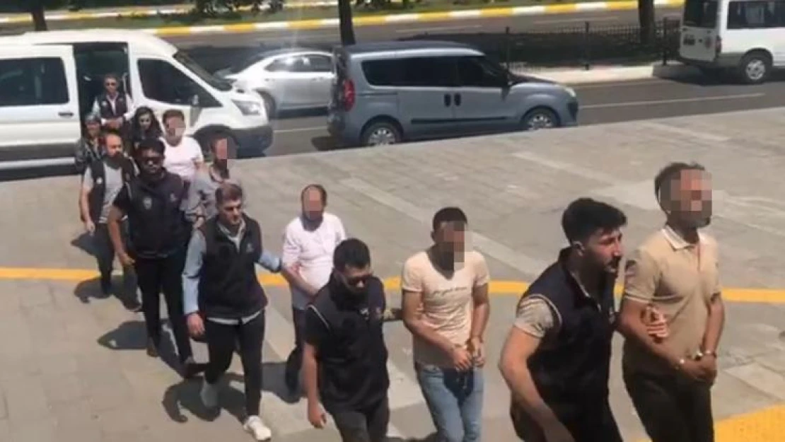 Tekirdağ'da terör örgütü propagandasına 6 gözaltı