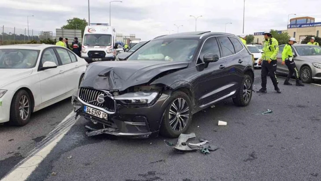 TEM'de feci kaza: 1 ölü, 5 yaralı