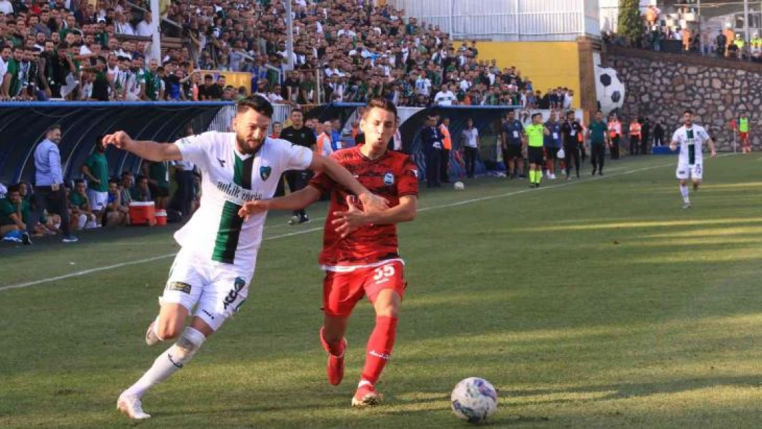 TFF 2. Lig: Kocaelispor: 0 - Serik Belediyespor: 0