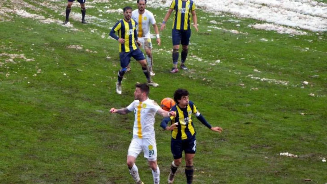 TFF 3. Lig: Fatsa Belediyespor: 1- Osmaniyespor: 1