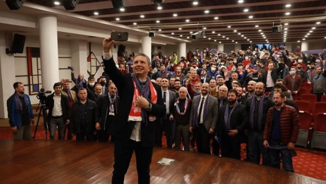 Trabzon'da Erdoğan Arıkan'la 'Trabzonspor ve Spor' konuşuldu