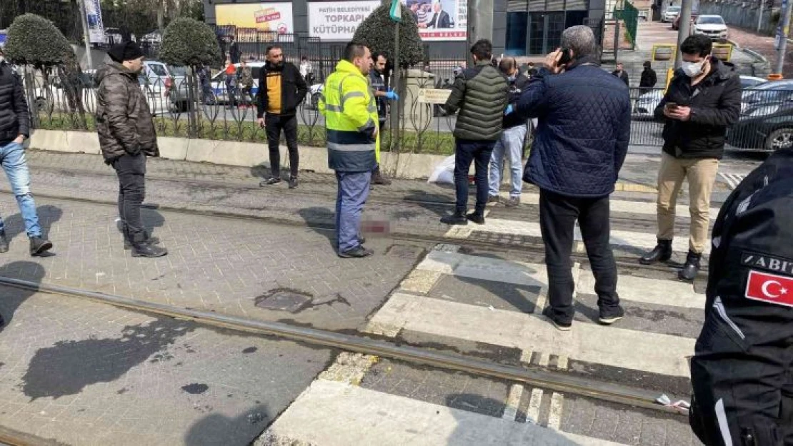 Tramvayın önüne atlayan kişi hayatını kaybetti