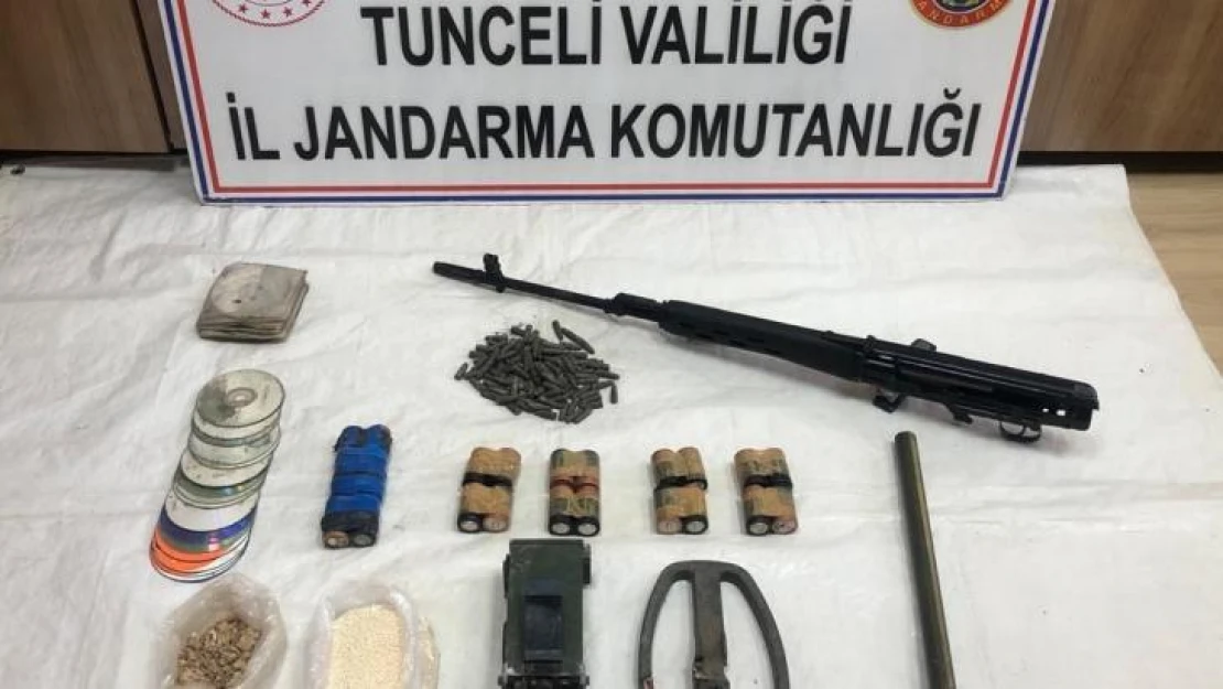 Tunceli'de patlayıcı, mühimmat ve yaşam malzemeleri ele geçirildi