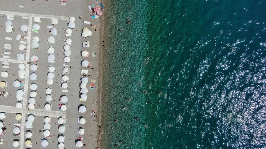 Turizm kenti Antalya'nın sahillerinde okul öncesi yoğunluk