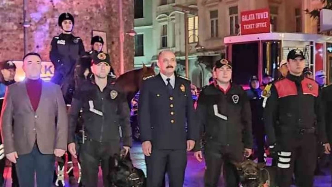 Türk Polis Teşkilatı'nın 177. Kuruluş Yıldönümünü anlatan kısa film Galata Kulesine yansıtıldı