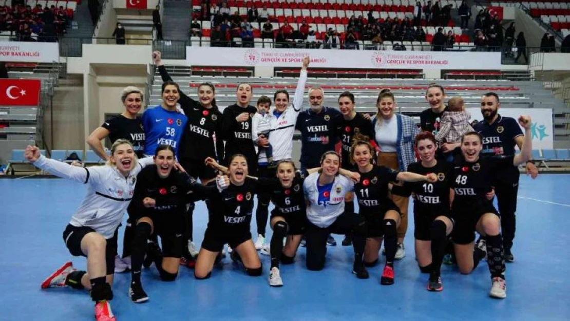 Türkiye Kadınlar Hentbol Süper Ligi: Kastamonu Belediyespor: 36 - İzmir Büyükşehir Belediyespor: 32