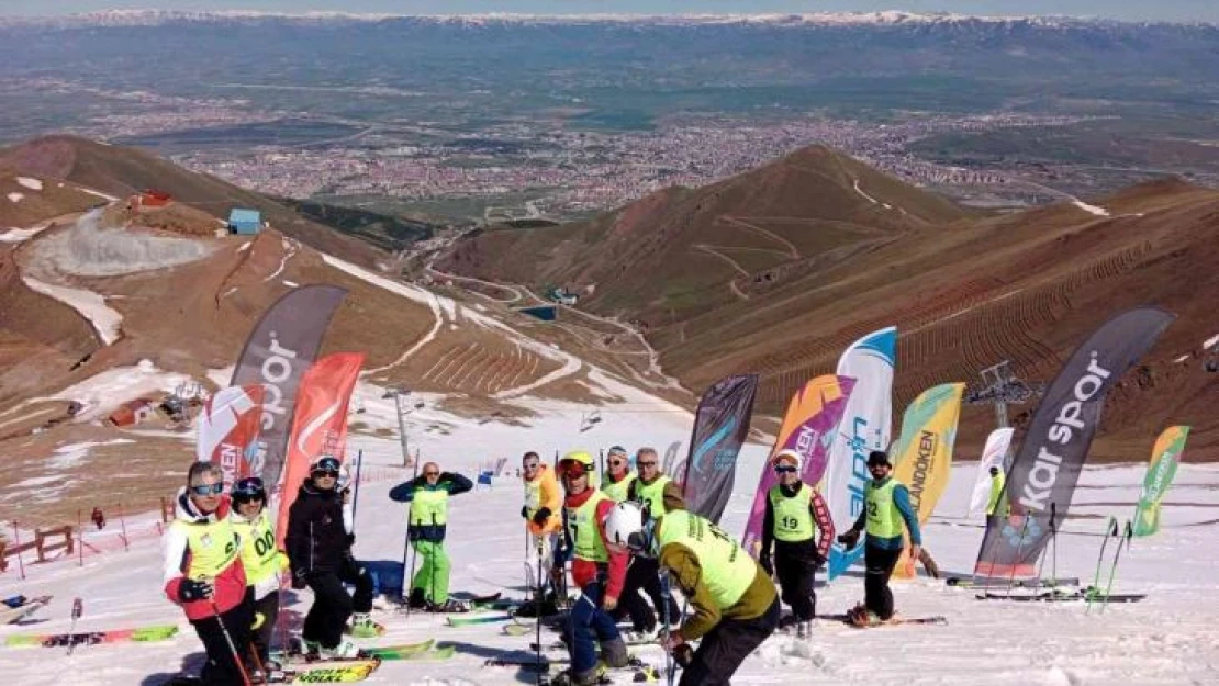 Türkiye'nin en baba yarışması Palandöken'de yapıldı