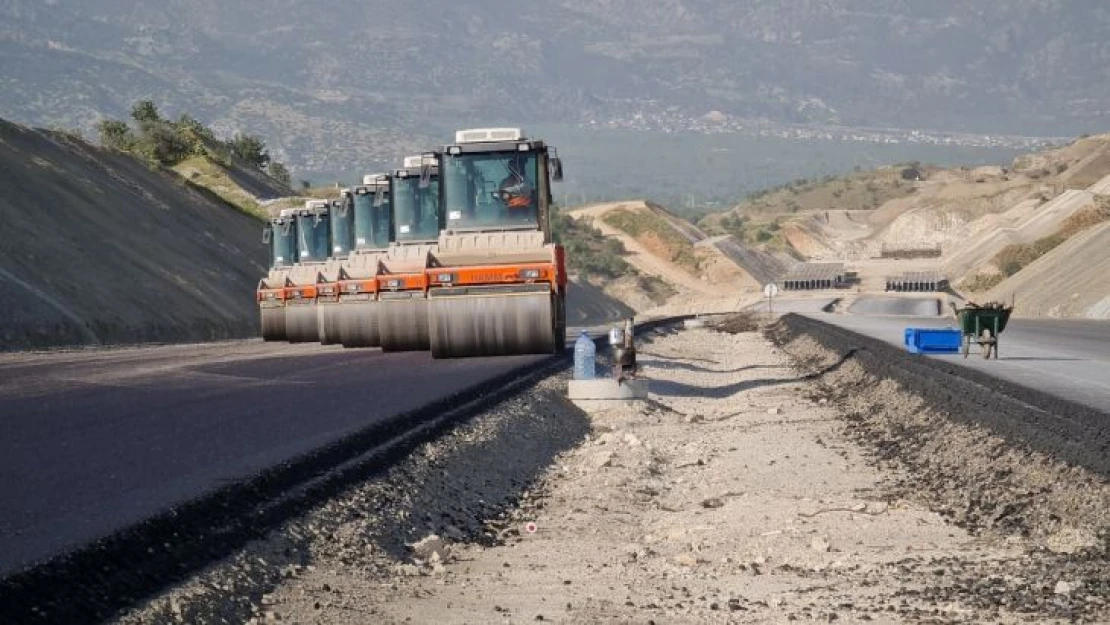 Türkiye'nin en modern otoyolu 2023'te hizmete girecek