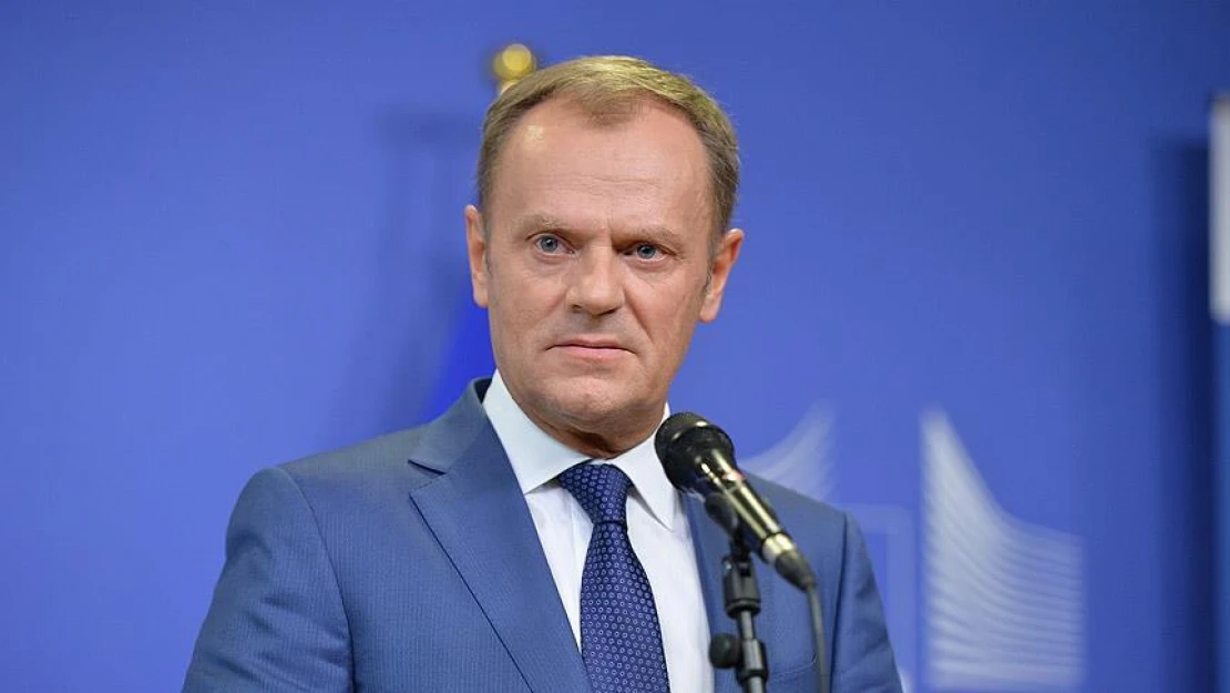 Tusk'tan 'Shengen çökebilir' uyarısı