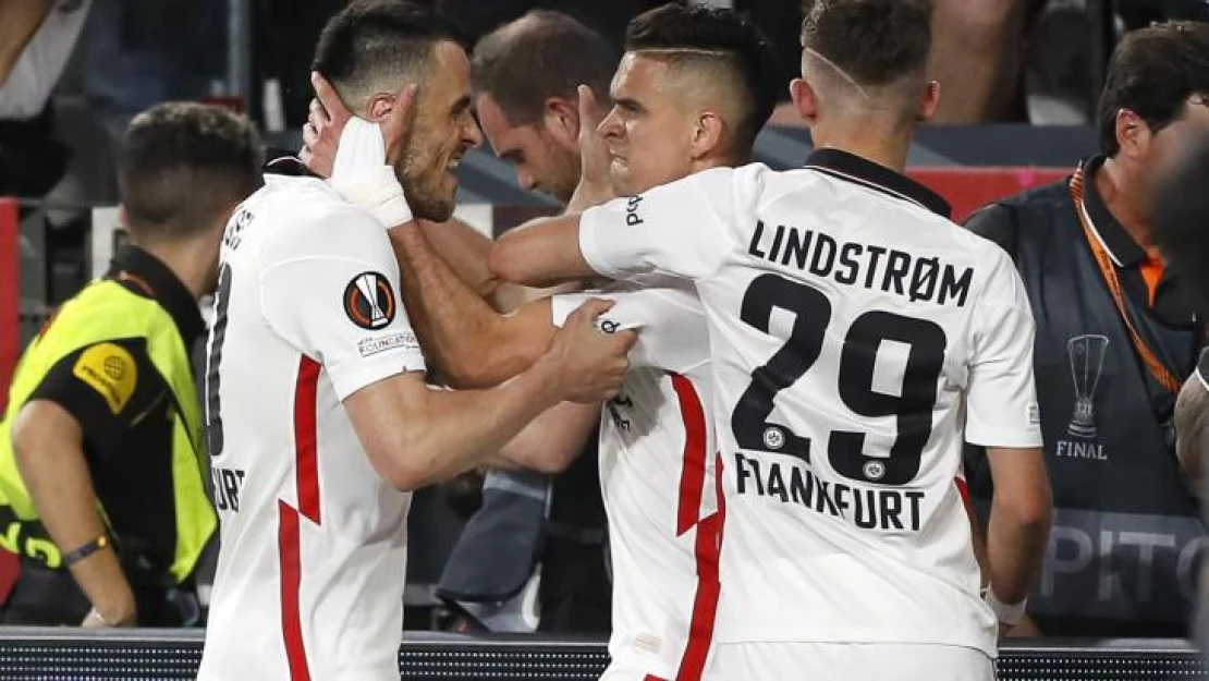 UEFA Avrupa Ligi şampiyonu Eintracht Frankfurt