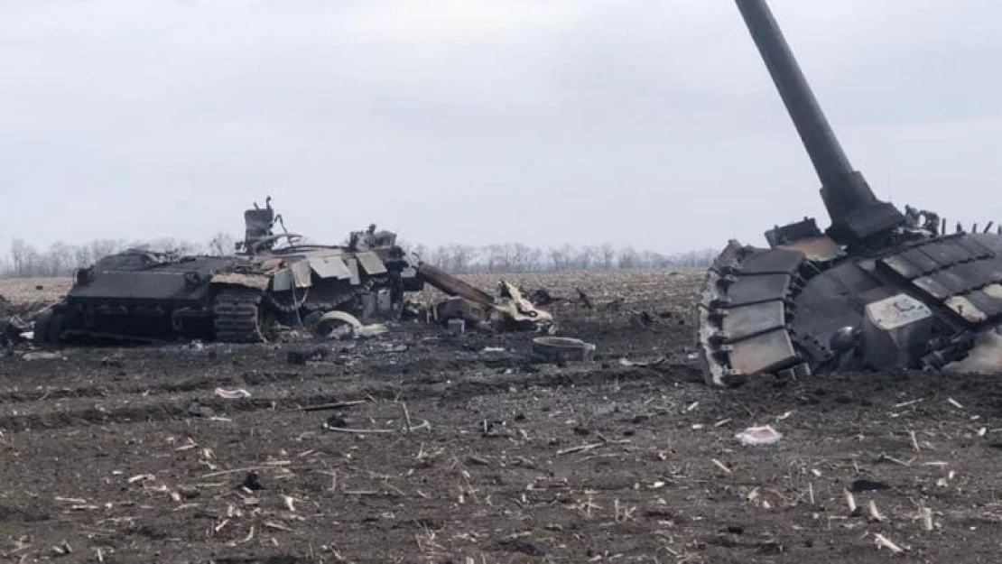 Ukrayna, Rusya'ya ait askeri araçların imha görüntülerini yayınladı