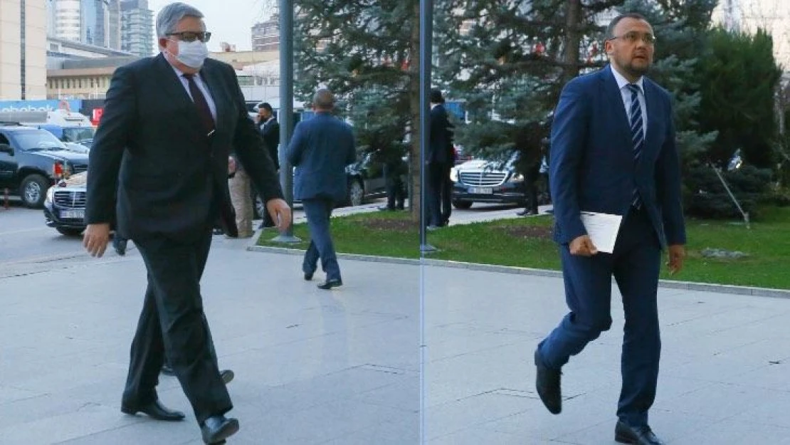 Ukrayna ve Rusya büyükelçileri AK Parti'nin iftarına katıldı
