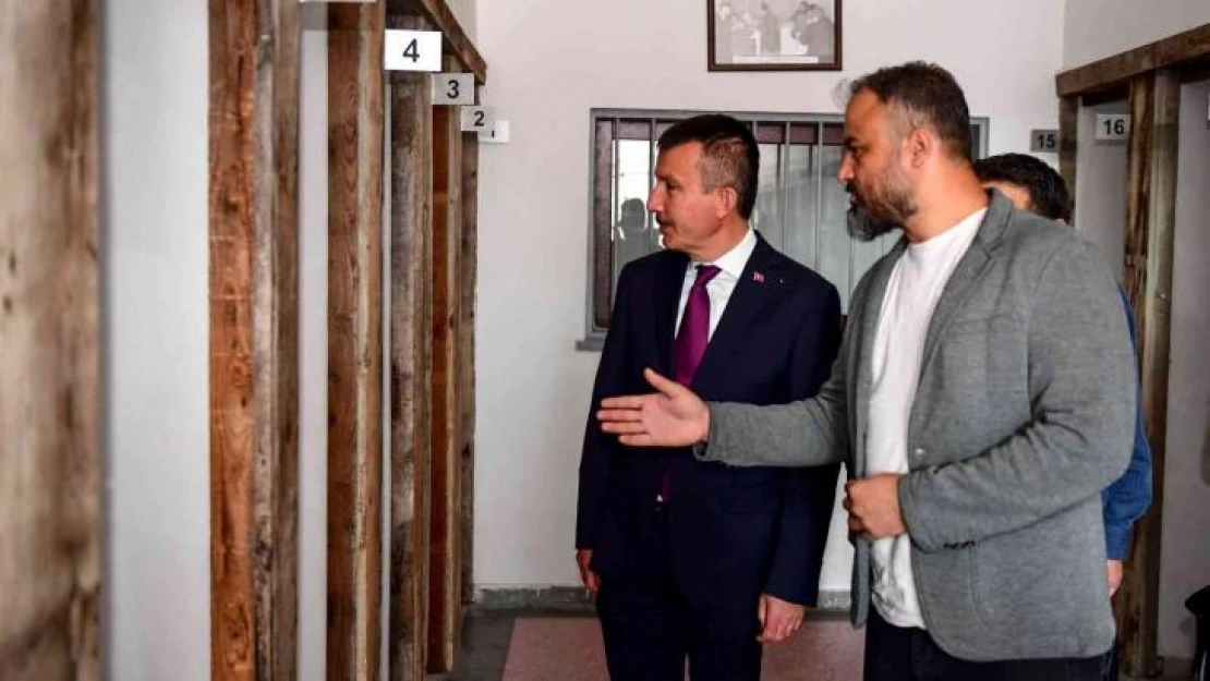 Ulucanlar Desen Çalıştayı Sergisi açıldı