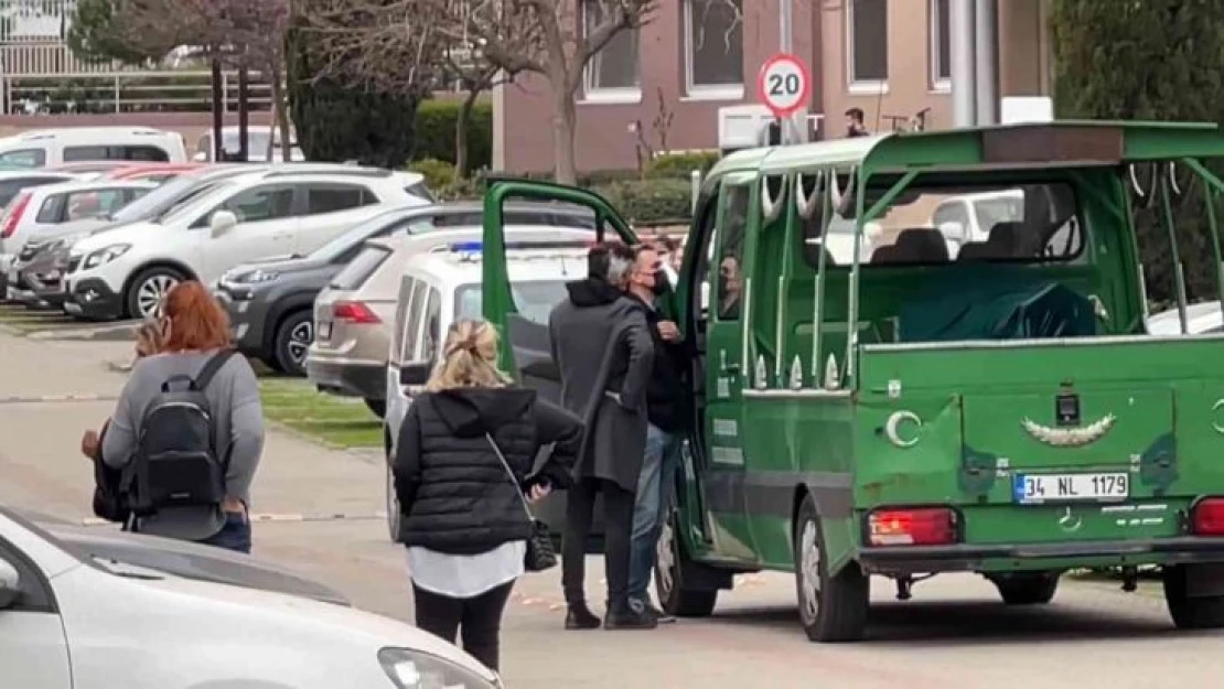 Ünlü sanatçı Koray Candemir'in annesi 9. kattan düşerek hayatını kaybetti