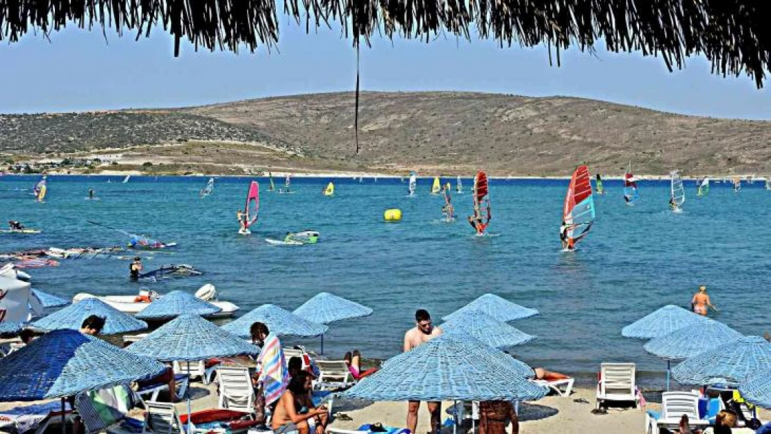 Ünlü tatil merkezi Çeşme'de oteller yüzde 70-75 oranında doldu