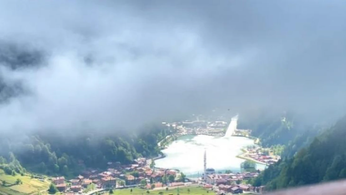 Uzungöl'de bulutların dansı