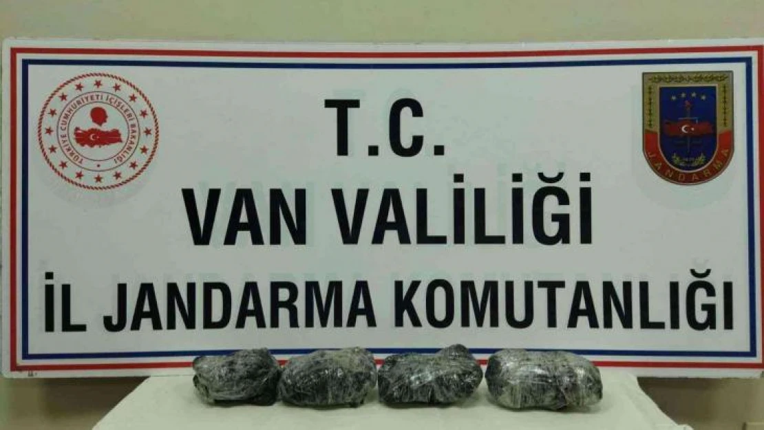 Van'da 2 kilo 110 gram metamfetamin ele geçirildi