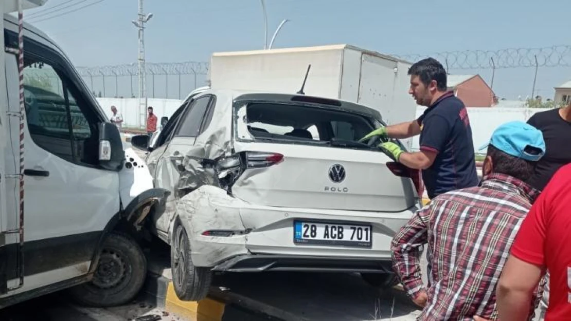 Van'da zincirleme kaza: 7 yaralı