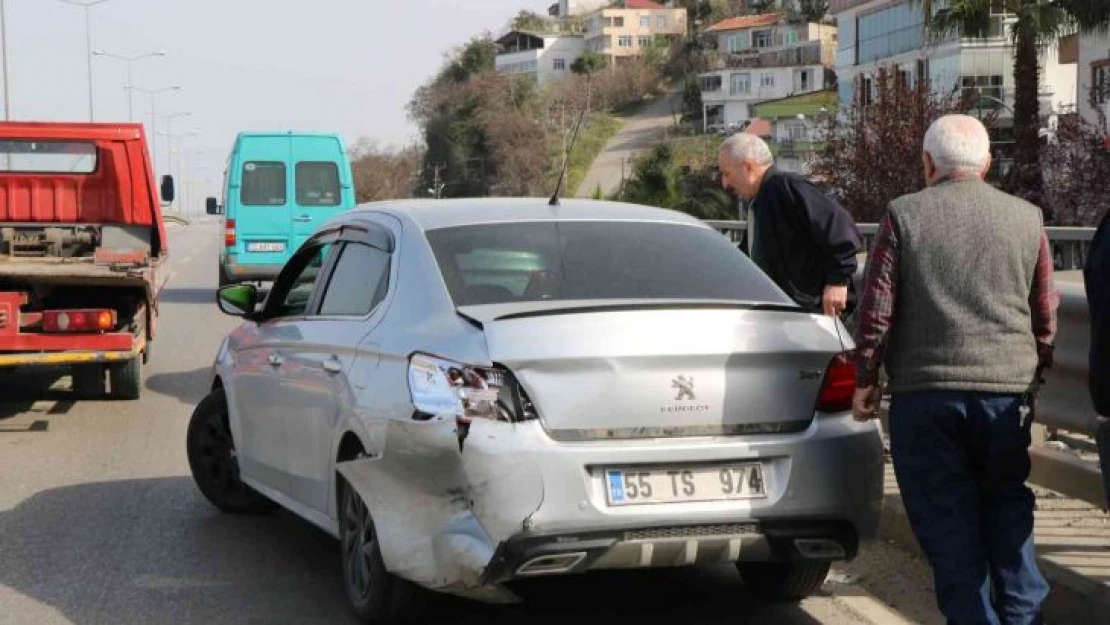 Viyadükte trafik kazası: 1 yaralı