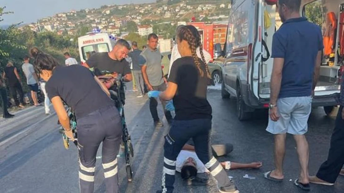 Yalova'da 2 motor ve 2 otomobil birbirine girdi: 5 yaralı