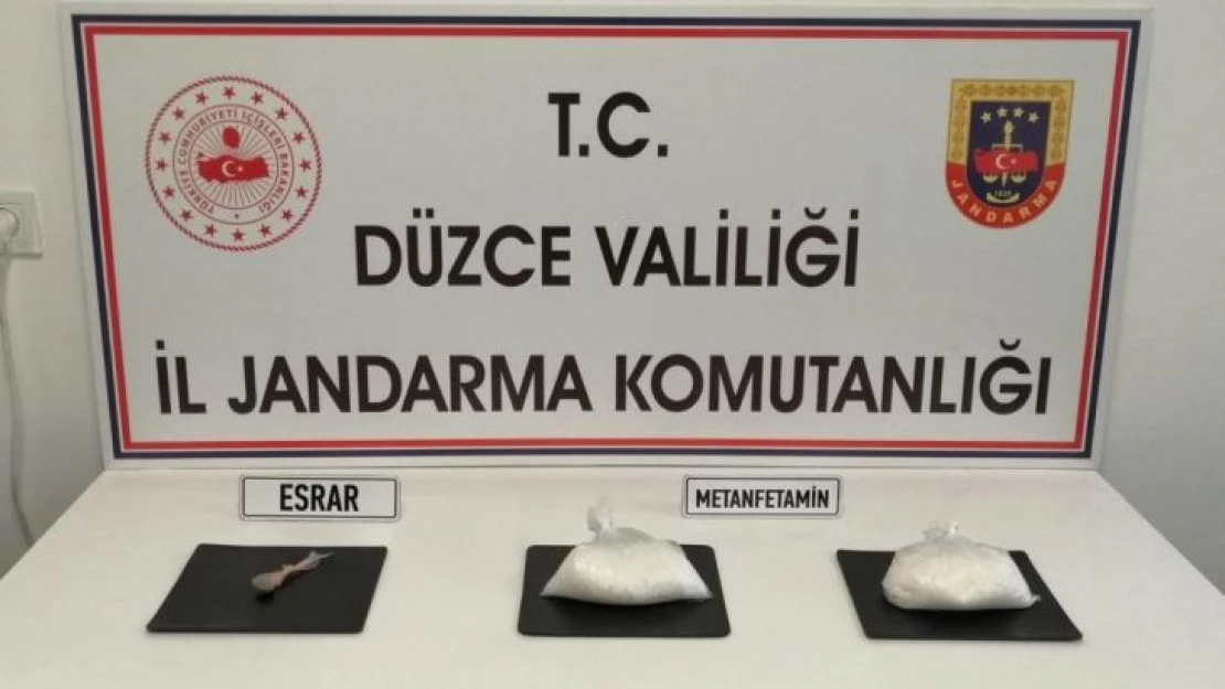 Yarım kilo uyuşturucu ele geçirildi