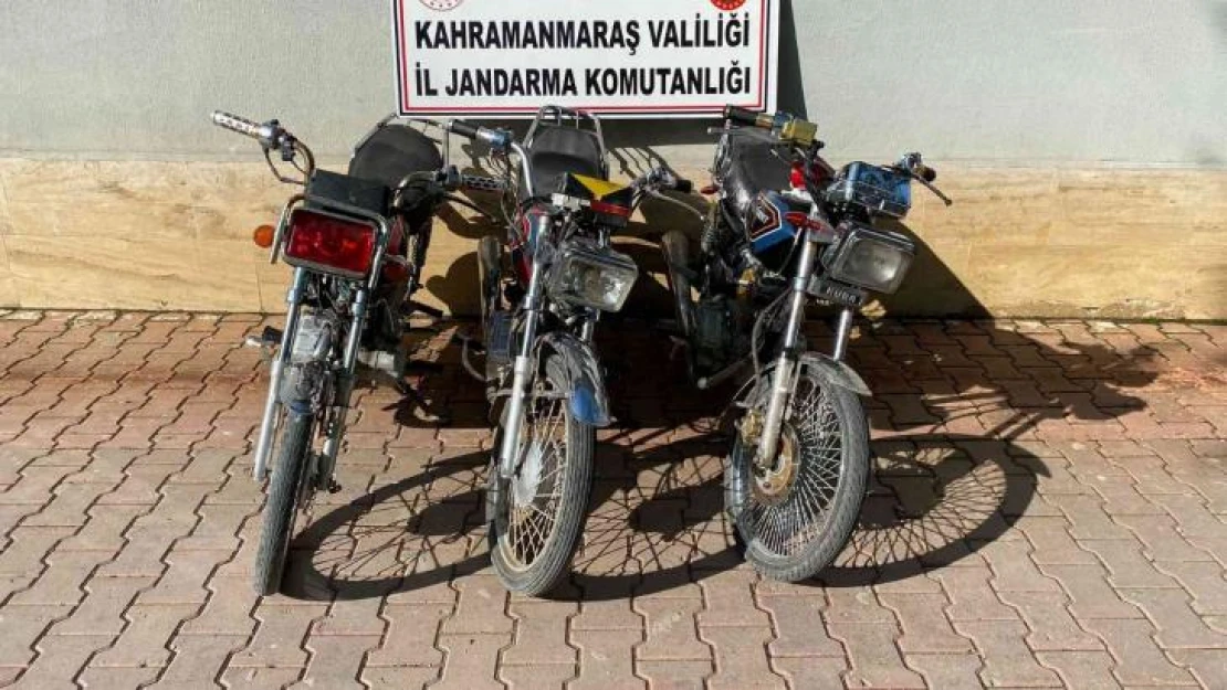 Yediemin otoparkından motosiklet çalan şüpheliler yakalandı