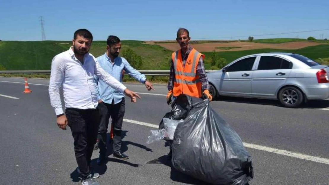 Yol ortasına düşen çuval zincirleme kazaya neden oldu: 1 yaralı