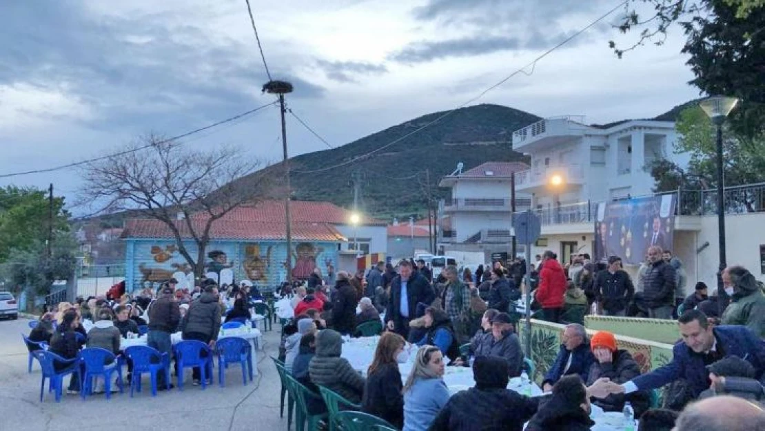 Yunanistan'da iftar: Gönül sofraları bu kez soydaş topraklarında açıldı