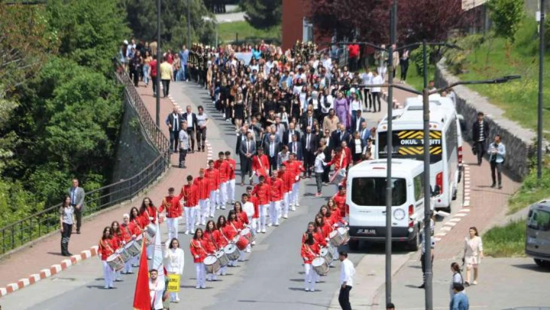 ZBEÜ'deki 26. Uluslararası Bilim ve Gençlik Haftası coşkuyla başladı