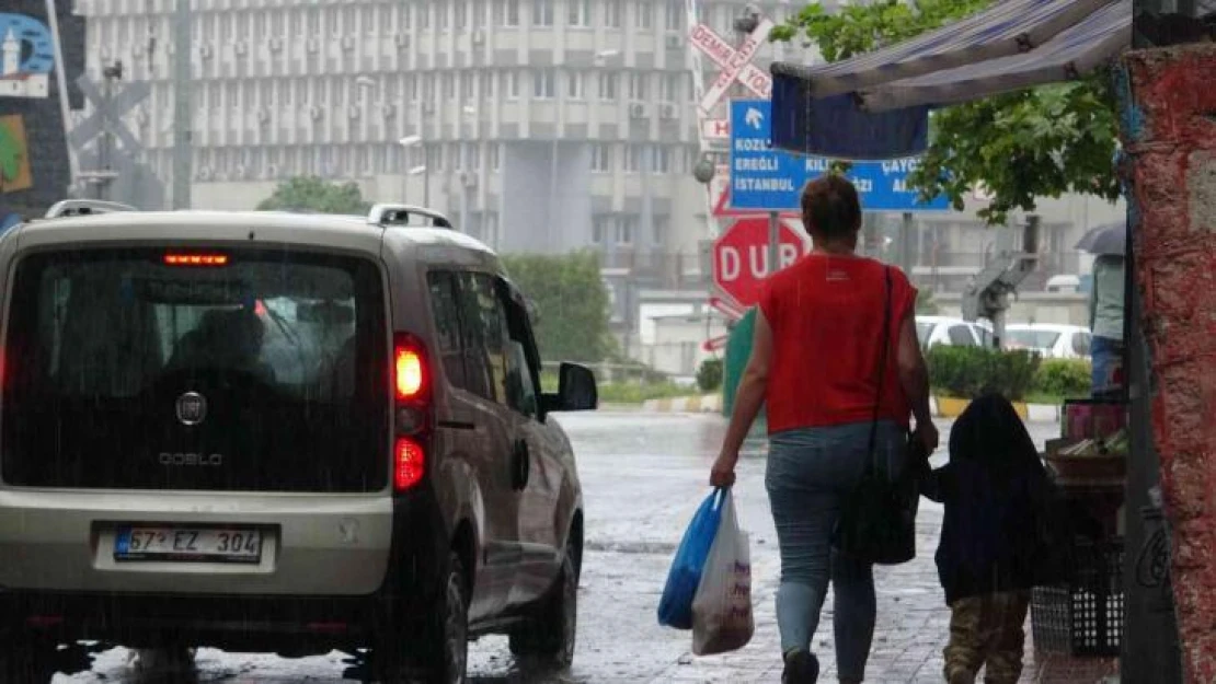 Zonguldak'ta şiddetli yağış etkili oldu