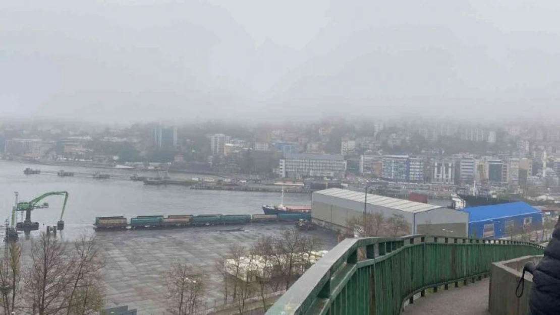 Zonguldak'ta yoğun sis etkili oldu