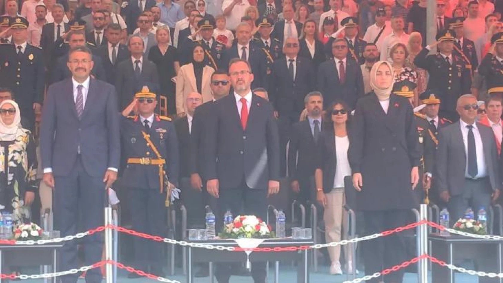 30 Ağustos Zafer Bayramı, Atatürk'ün Büyük Taarruz'u yönettiği Zafertepe'de coşkuyla kutlandı